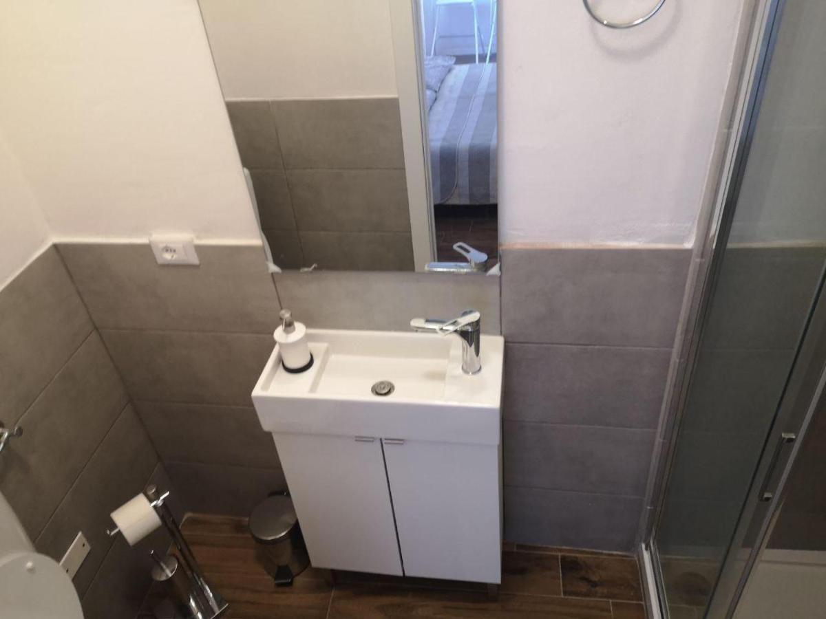 Camera E Bagno Privato A 3 Minuti Dalla Stazione 볼로냐 외부 사진
